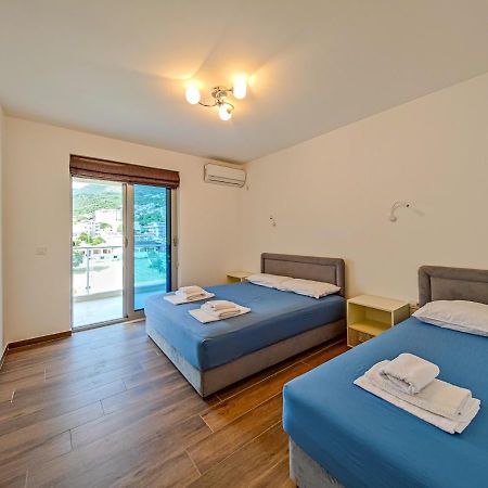 Apartment Plavo Nebo Dobra Voda Exterior foto