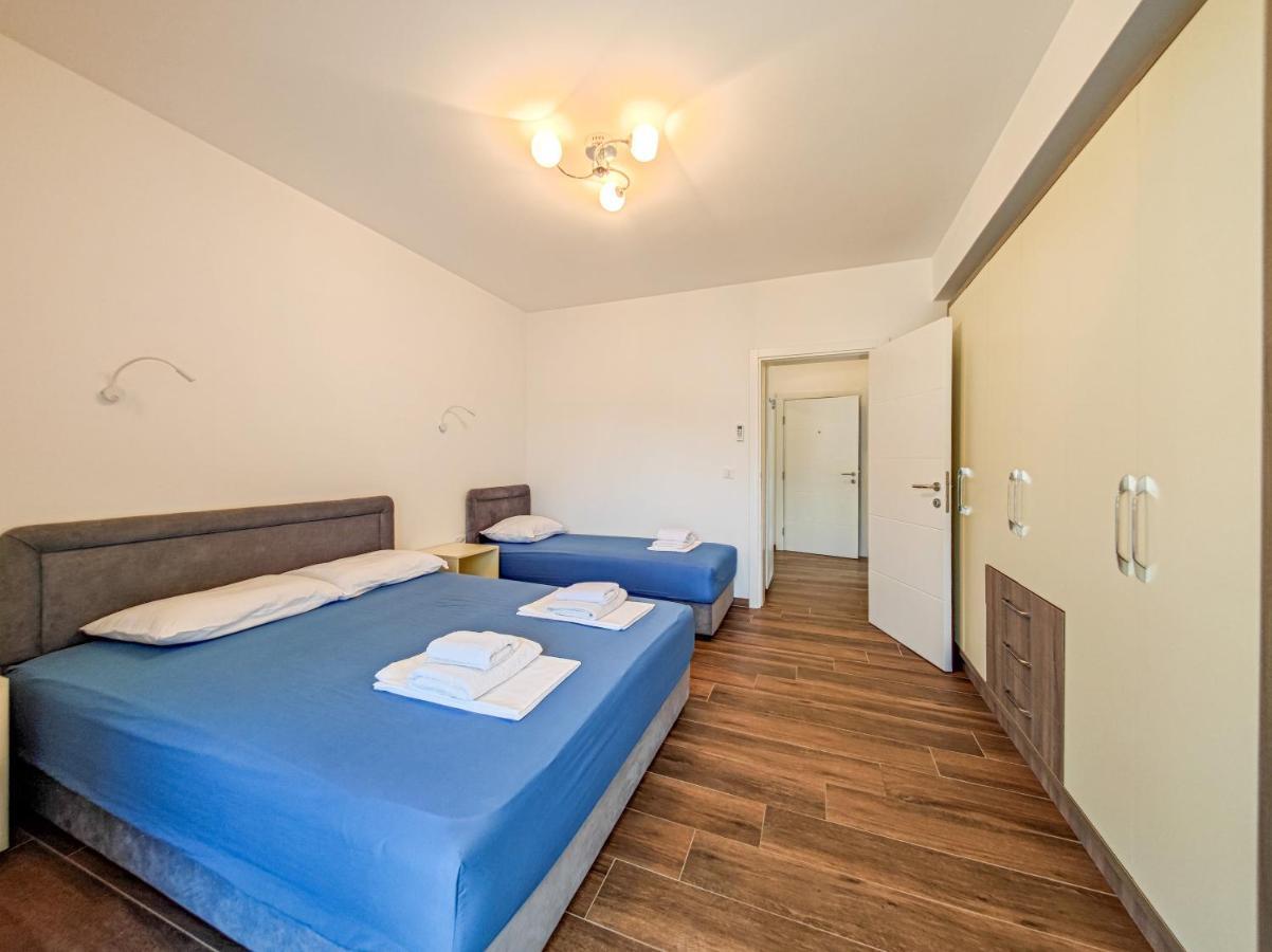 Apartment Plavo Nebo Dobra Voda Exterior foto